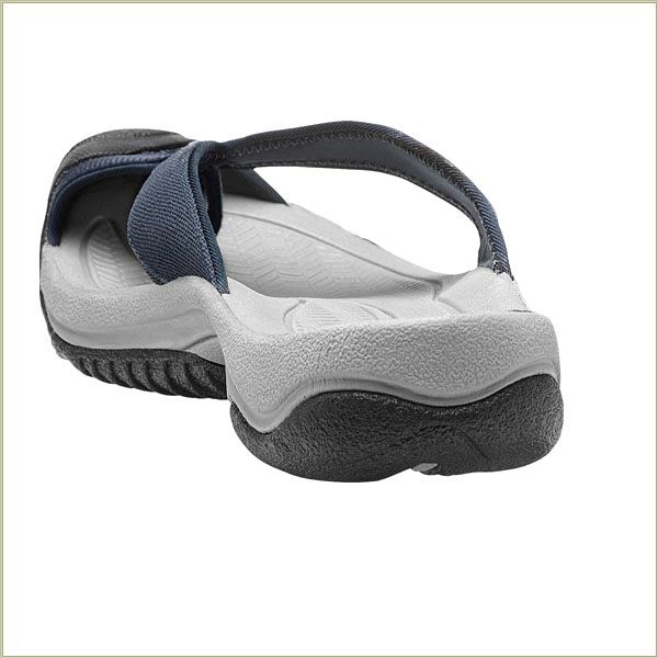  Waimea H2 Midnight Navy Keen Men Casual