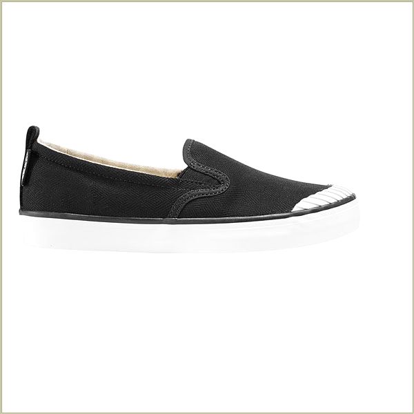  Elsa Slip-On Black Keen Women Shoes