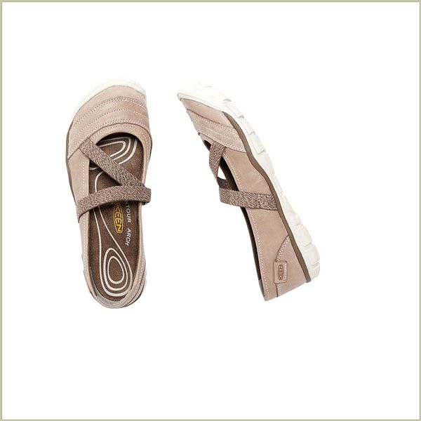  Rivington Ii Criss-Cross Cnx Texas Sand Keen Women Shoes