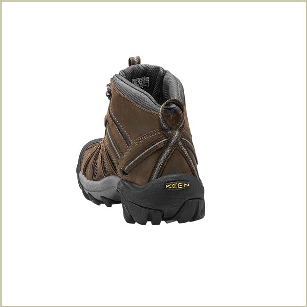  Voyageur Mid Cascade Brown Keen Men Boots